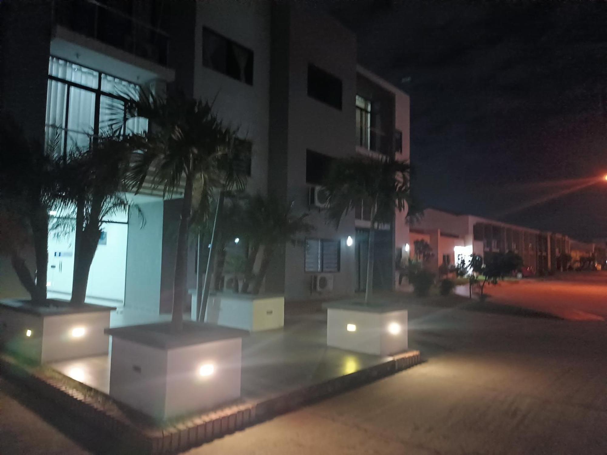 Despartamento express Santa Cruz de La Sierra Exterior foto
